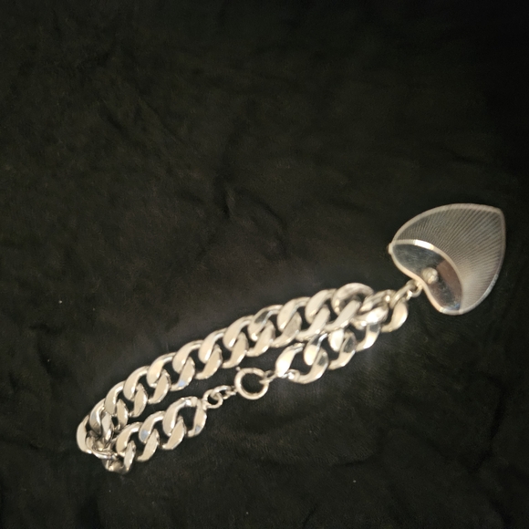 Silver Chain Bracelet with Unique Charm - Picture 1 of 3